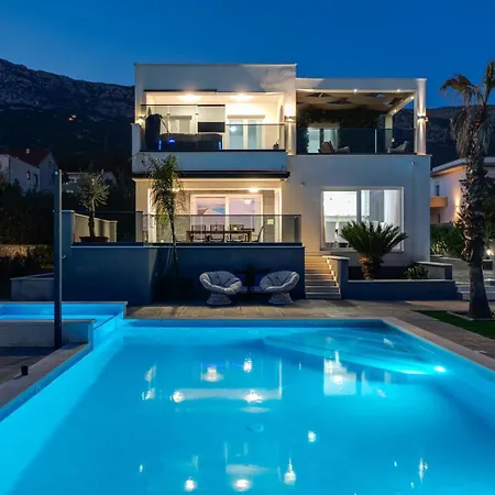 Seaview Stanka With Pool&attached Jacuzzi Villa Kaštela