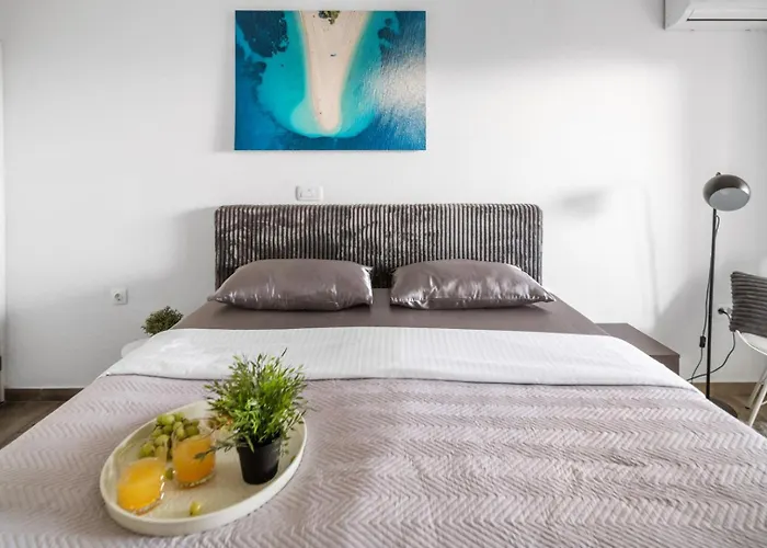 Seaview Stanka With Pool And Attached Jacuzzi Villa