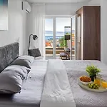 Villa Seaview Stanka With Pool And Attached Jacuzzi Kaštela